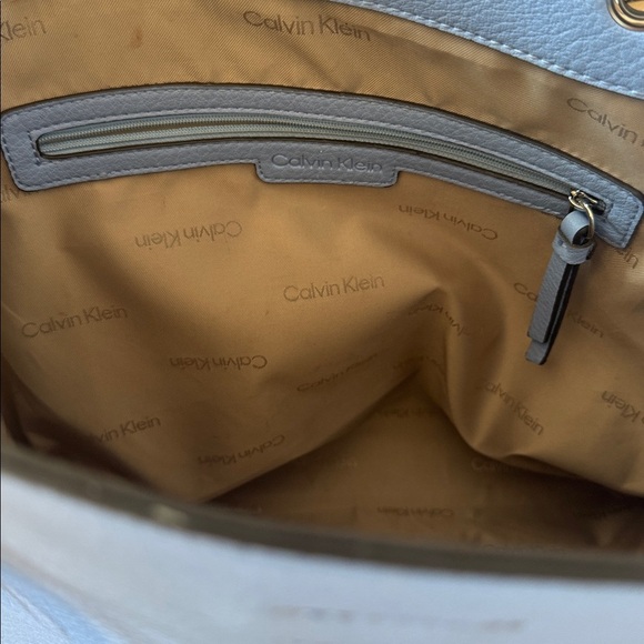 Calvin Klein Vegan Pebbled Leather Reyna North/South Tote. Periwinkle blue. - Picture 8 of 9